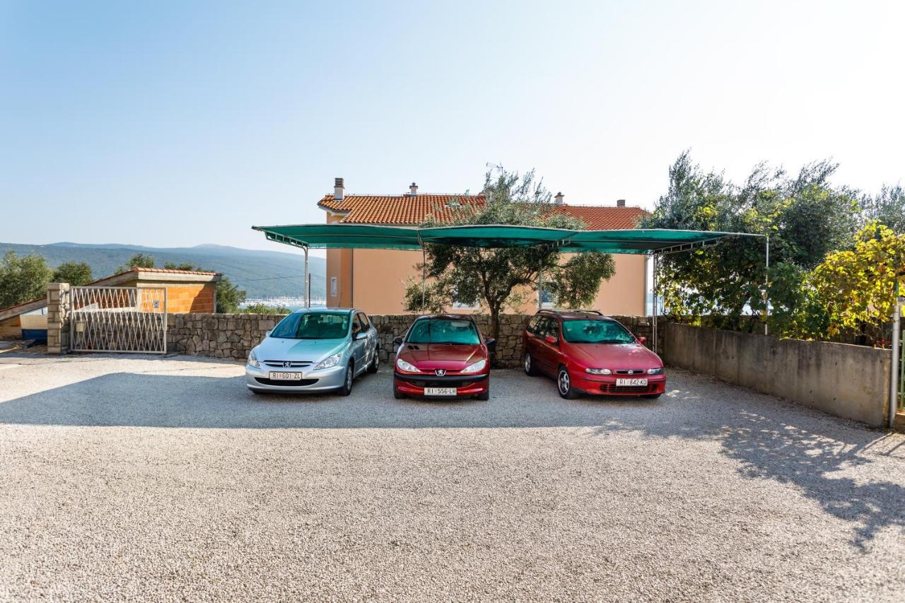 Apartments With A Parking Space Kornic, Krk - 5306 외부 사진
