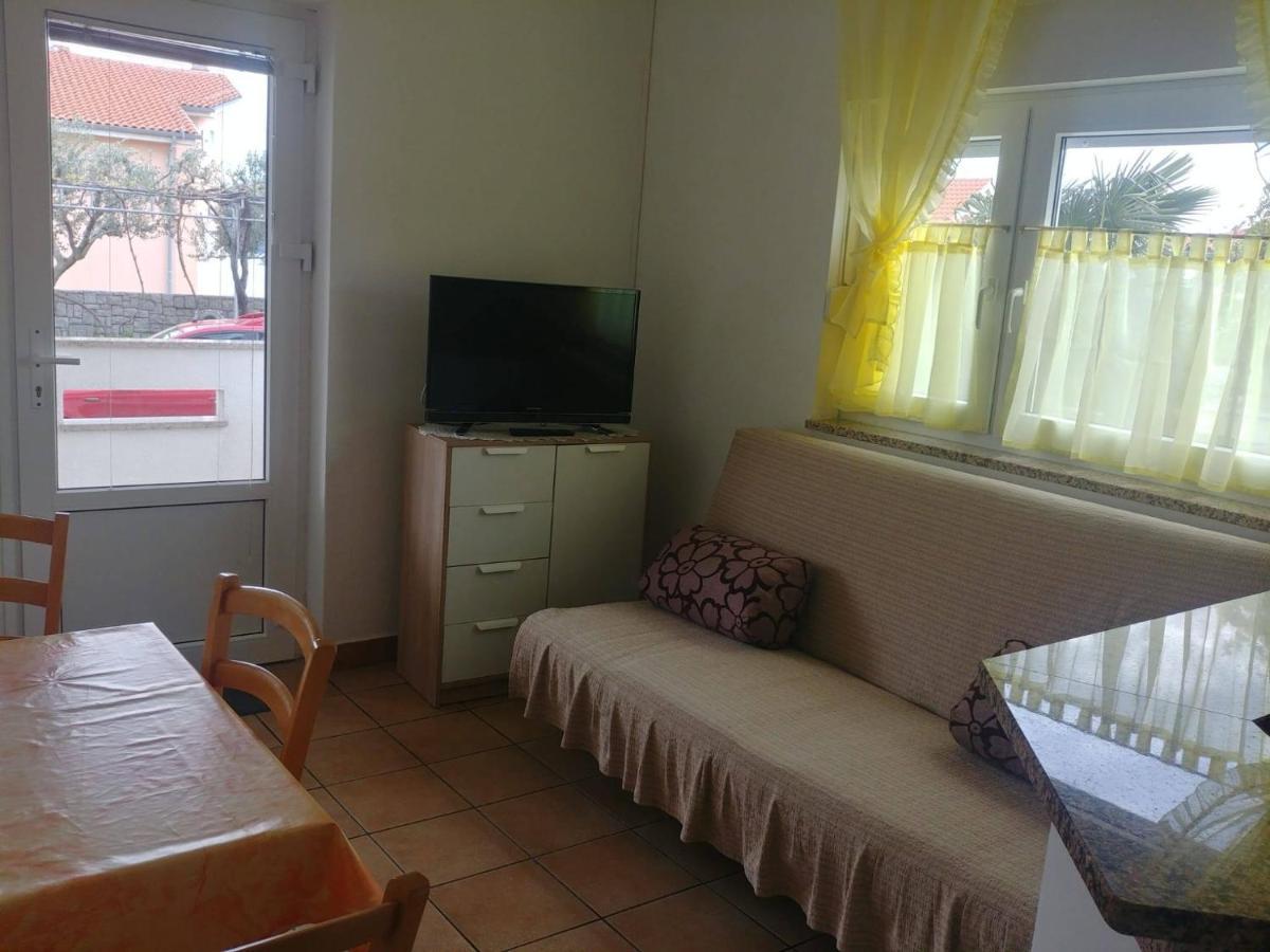 Apartments With A Parking Space Kornic, Krk - 5306 외부 사진